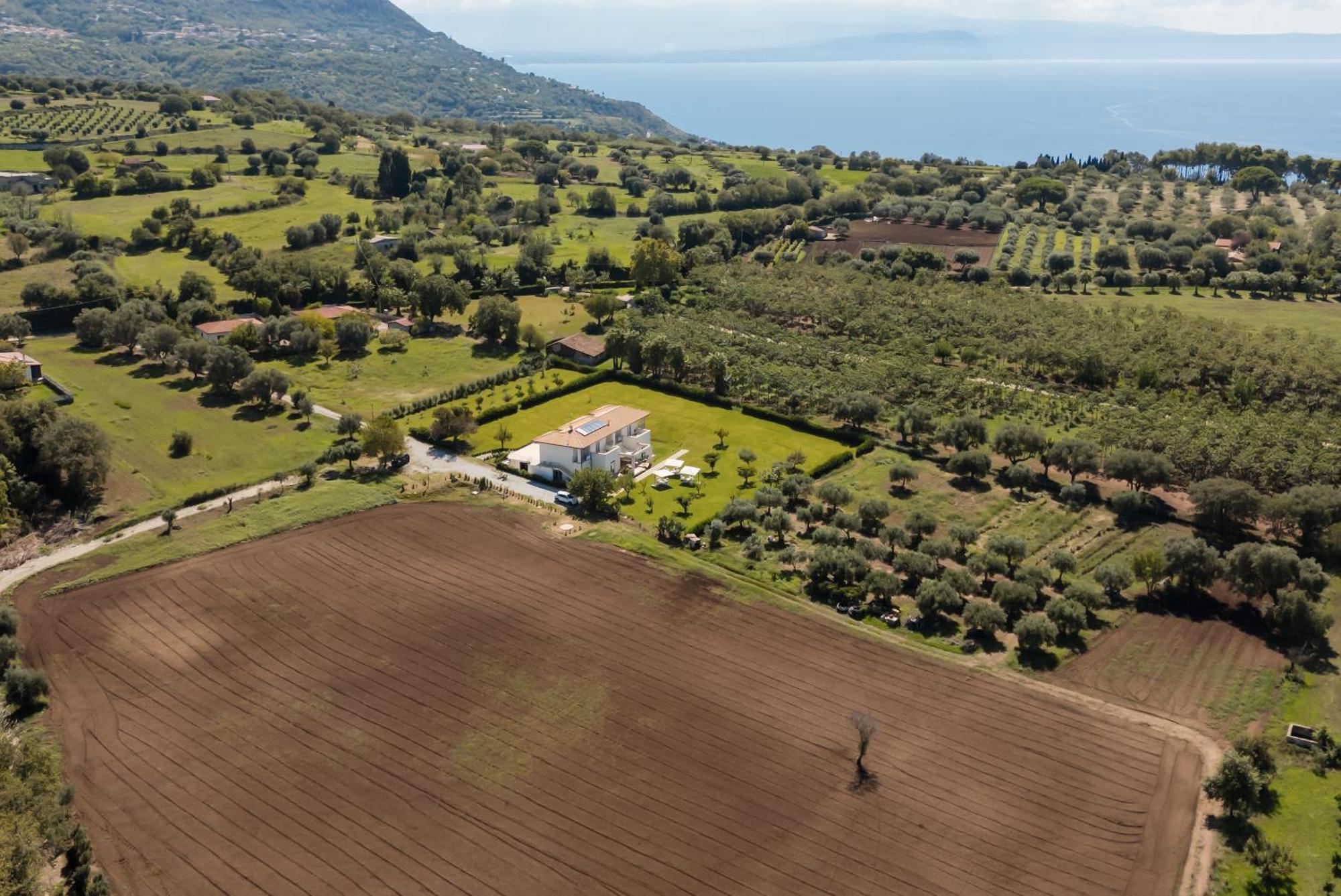 ריקאדי Villa Eirene מראה חיצוני תמונה