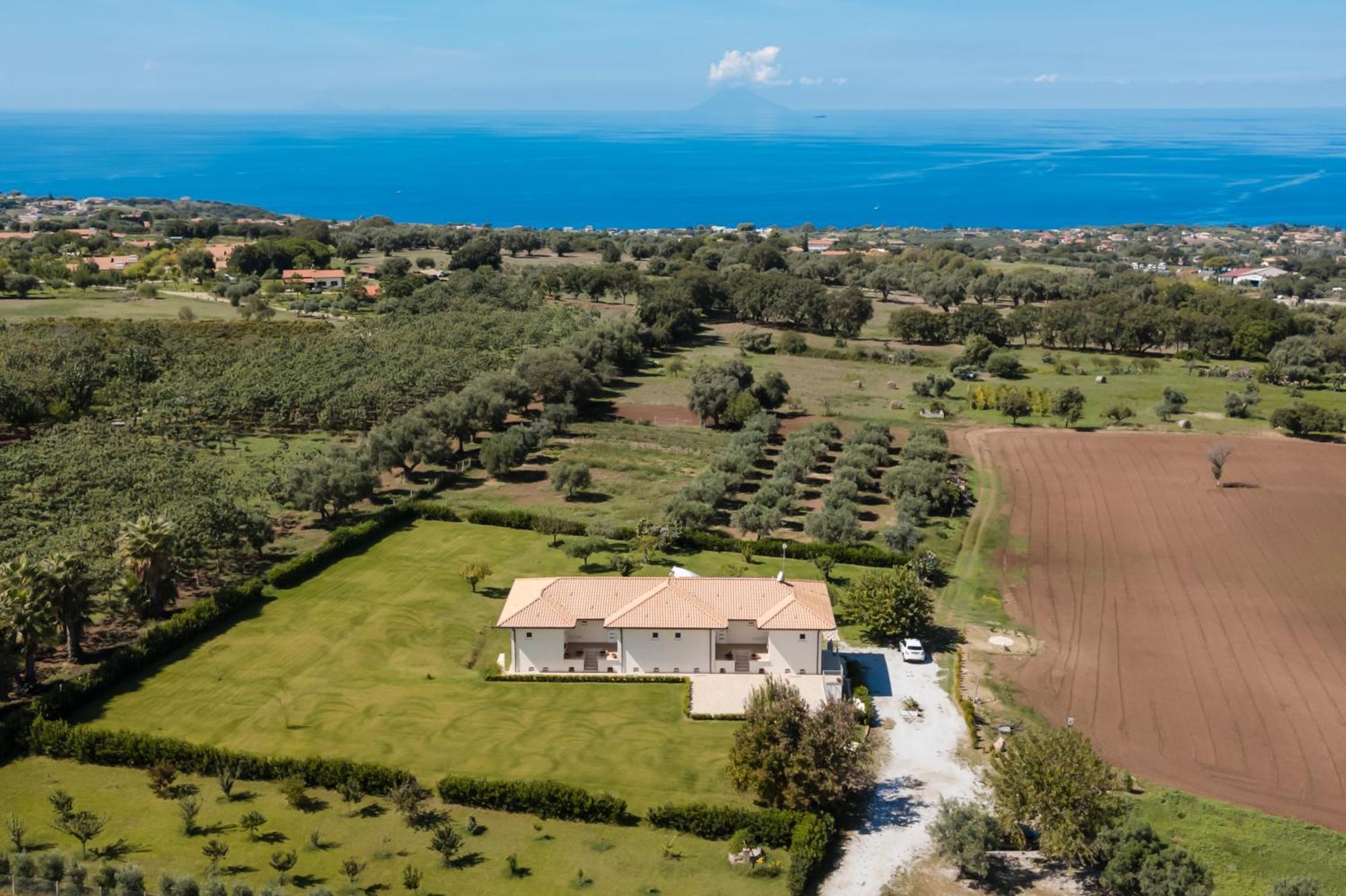 ריקאדי Villa Eirene מראה חיצוני תמונה